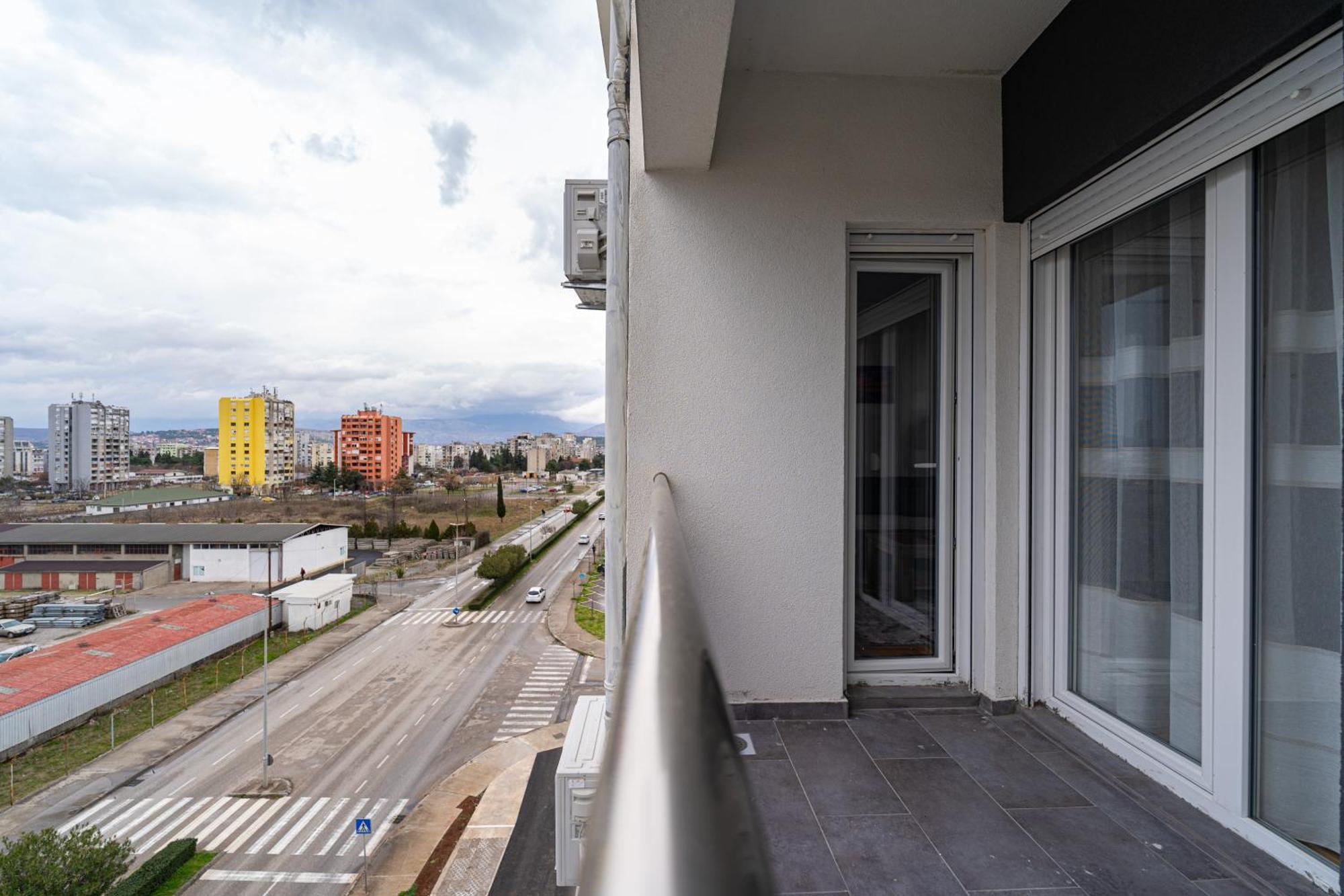 Appartement Tuski Put Apartman à Podgorica Extérieur photo